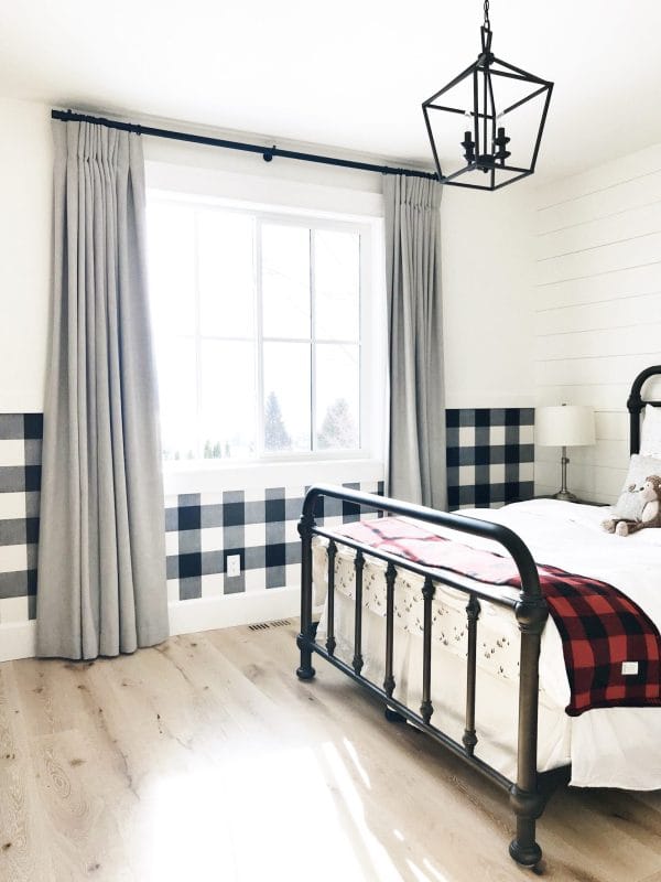 Elegant custom drapery for luxury interiors, designed with premium fabrics for a high-end look.